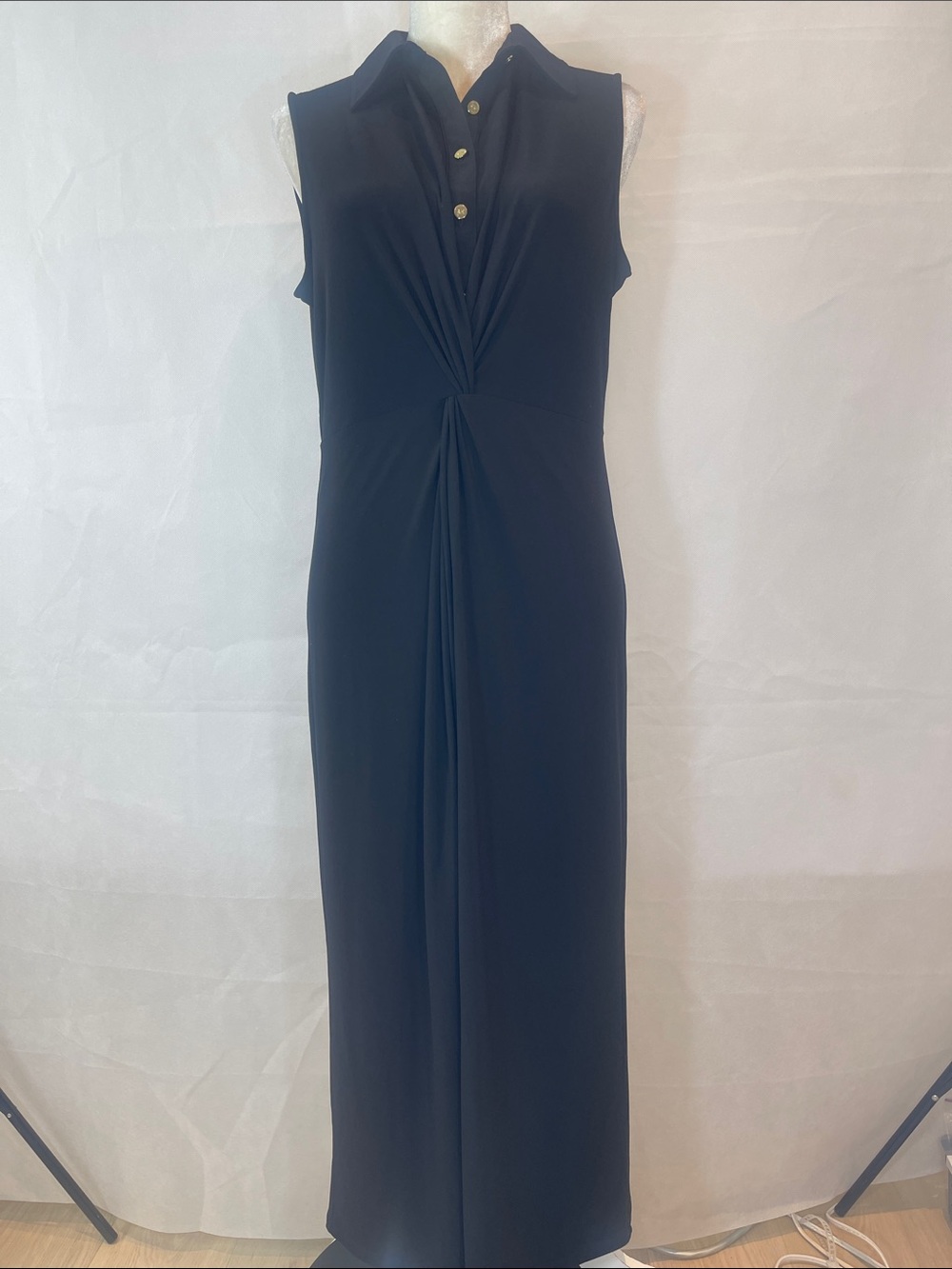 Anne Klein Black Sleeveless Twist-Front Maxi Dress